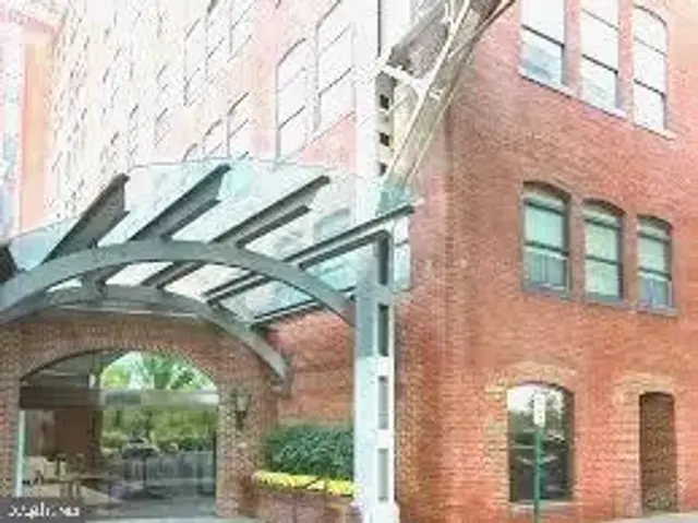 3299 K St Nw #304, Washington