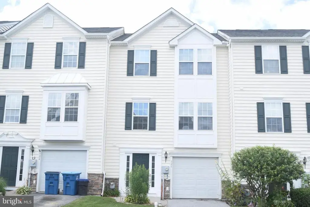 326 Larose Dr #326, COATESVILLE