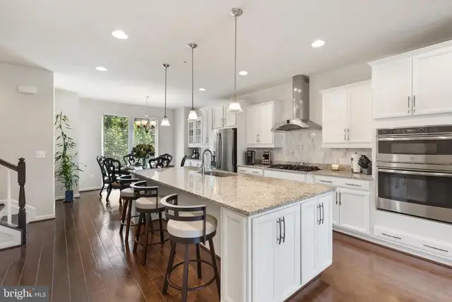 510 Harborview Dr, National Harbor