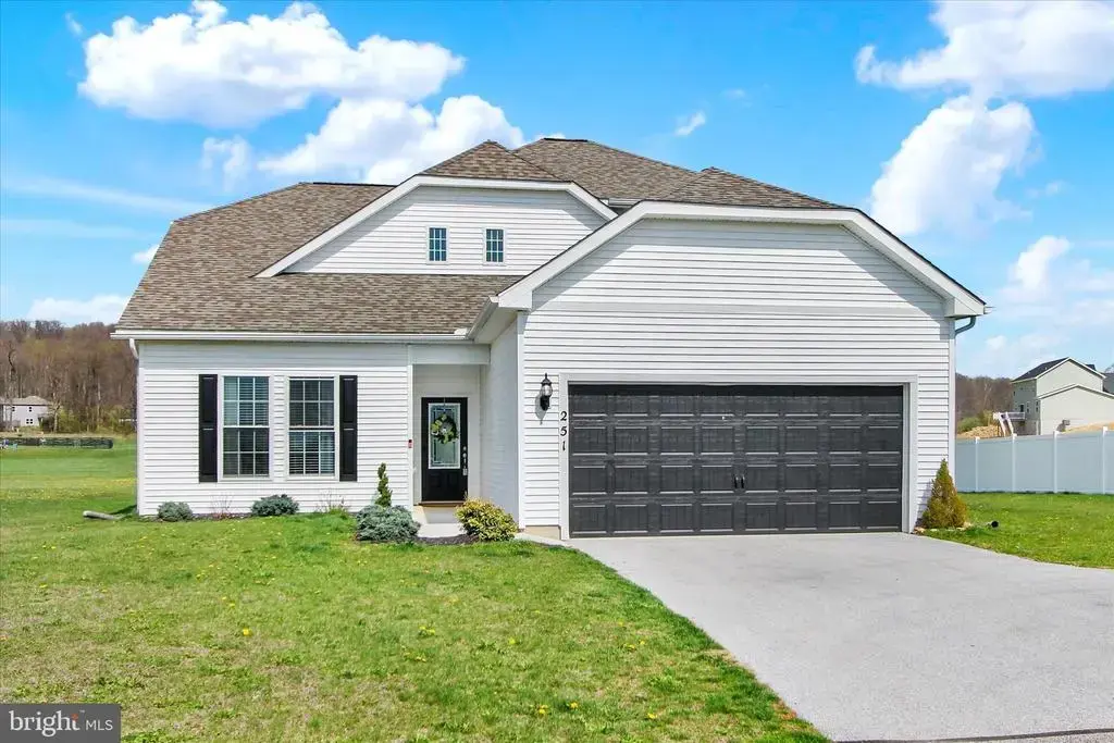251 Piedmont Way, HANOVER