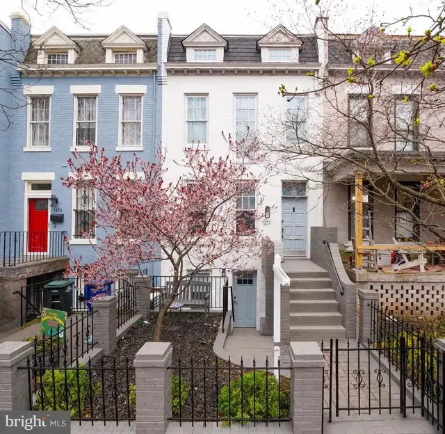 1211 Constitution Ave Ne, Washington