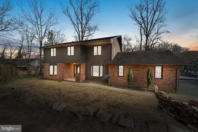 707 Pine Ridge Ln, Hockessin