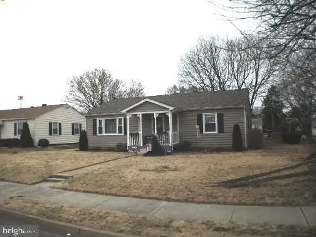 520 Fairview Ave, Dover