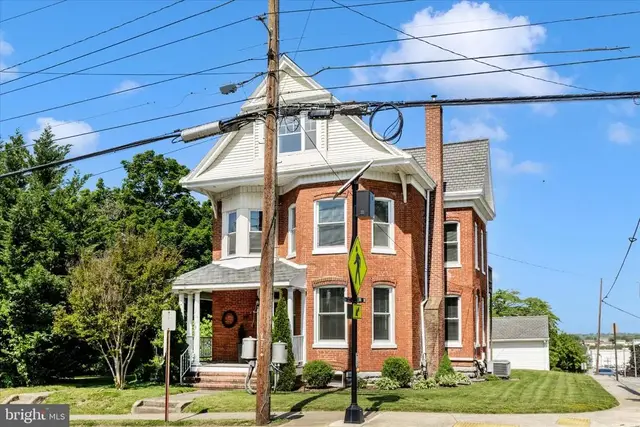 140 N Grant St, Waynesboro