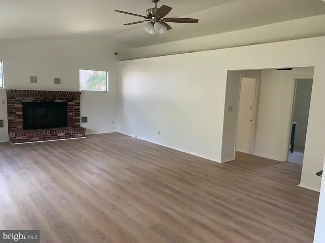 5656 Shadowfall Ter, Columbia