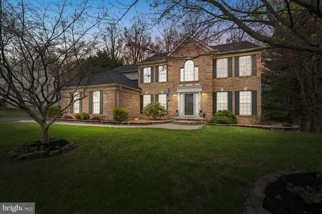 380 Mourning Dove Dr, Newark