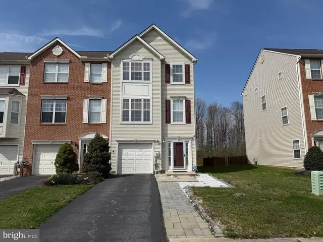 25 Shawn Ln, Bear