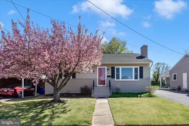 504-a Valley St, Frederick
