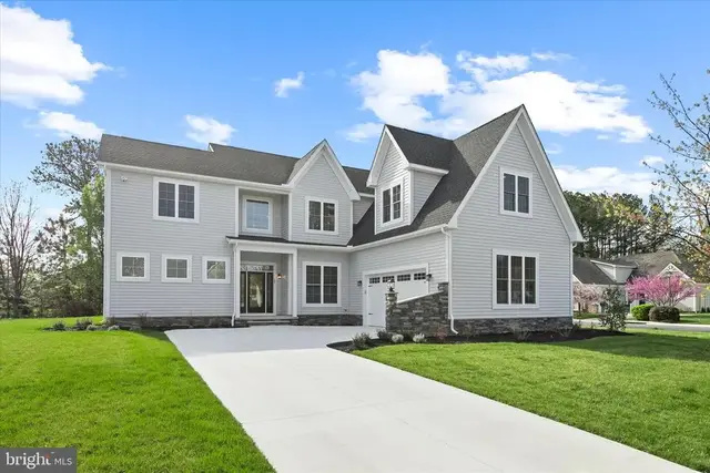 327 Captains Circle, Lewes