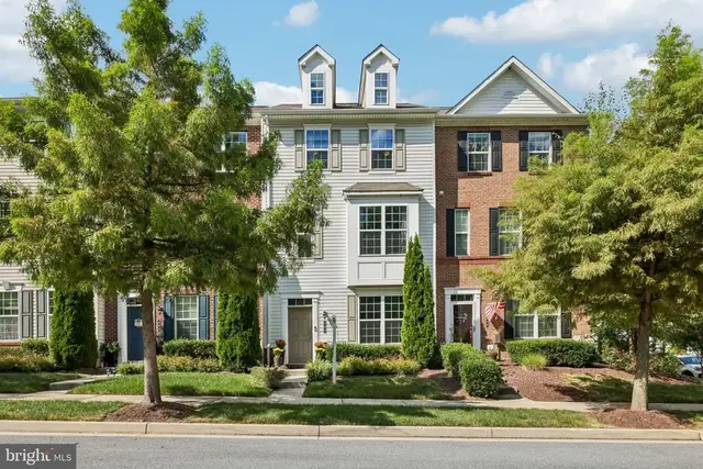 402 Kettle Bottom Dr, Reisterstown