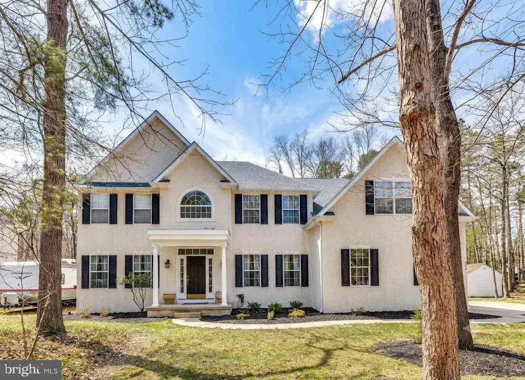 420 Tuckerton Road, MEDFORD