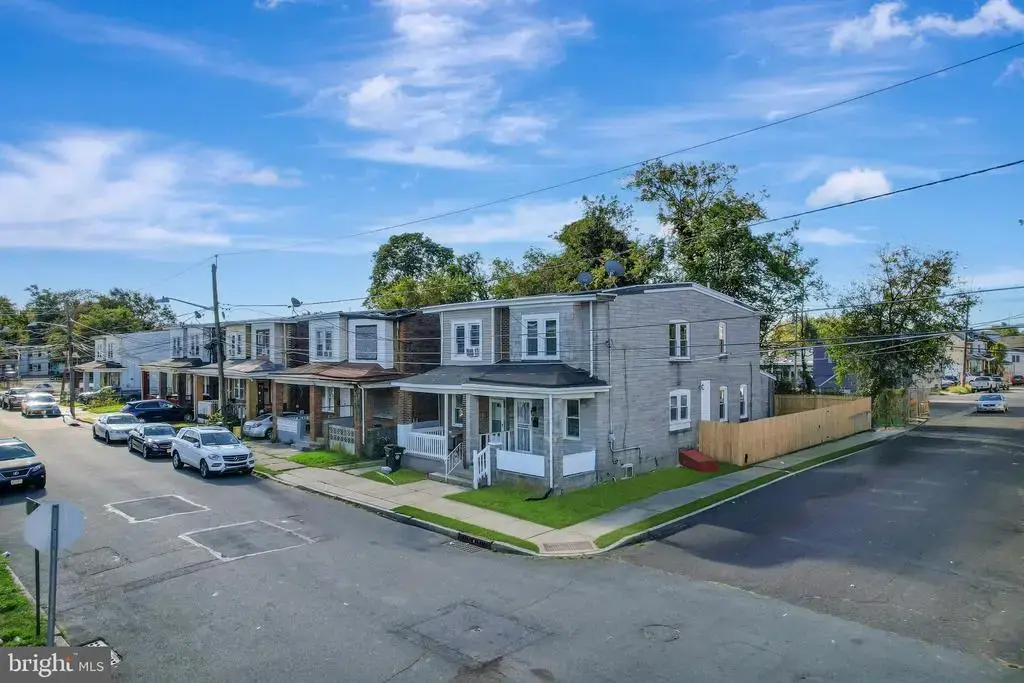 24 New Trent St, EWING