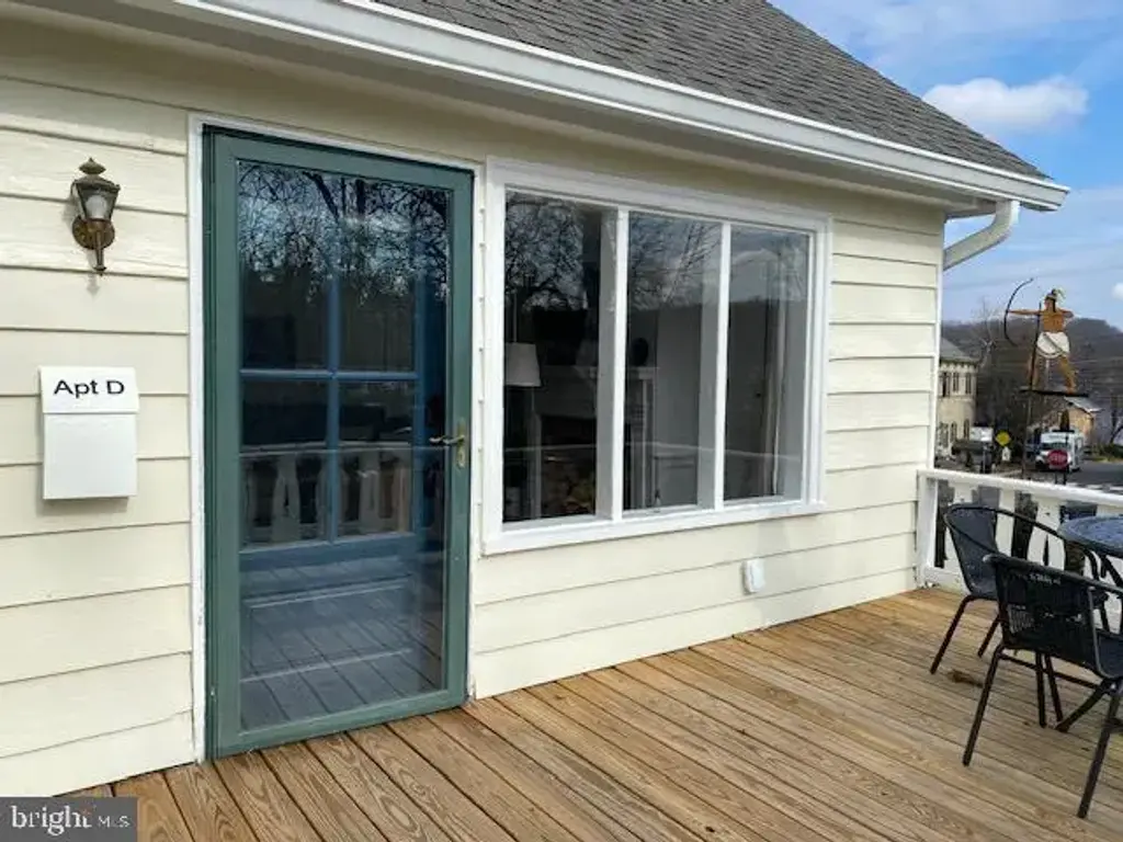 15 W Ferry St #suite D, NEW HOPE