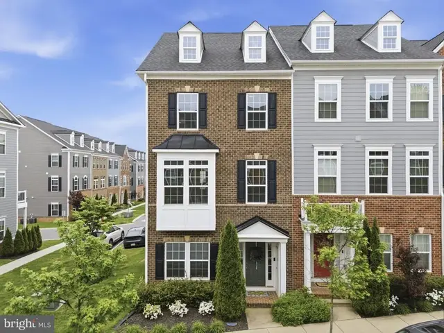 5977 Glen Willow Way, Ellicott City