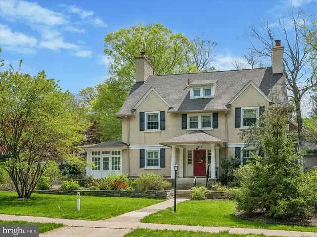 6482 Sherwood Rd, Philadelphia