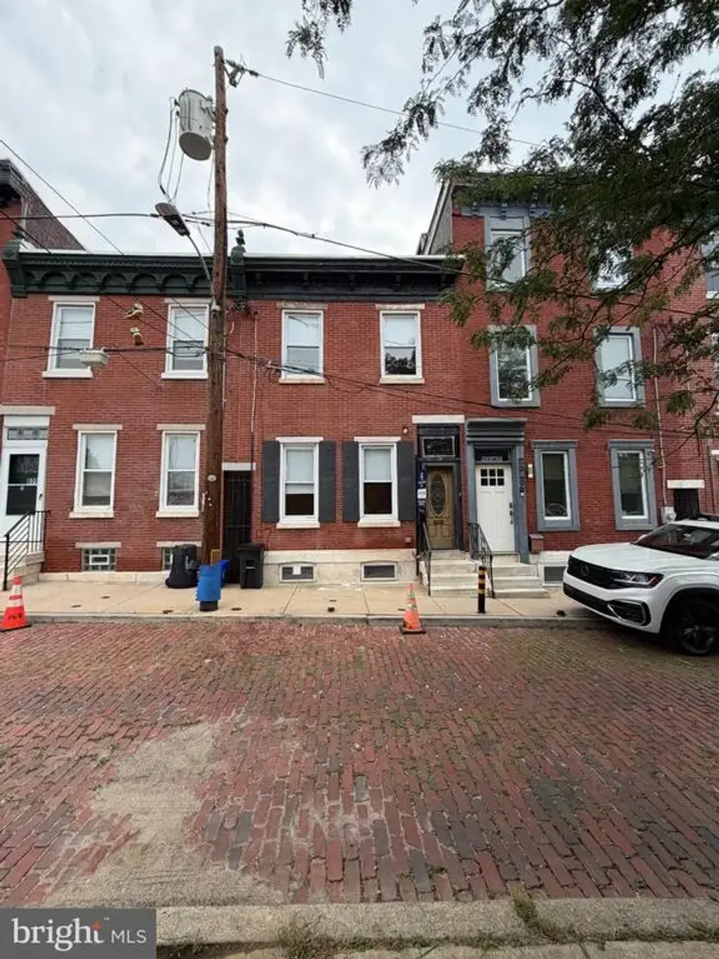 807 Cameron St, PHILADELPHIA