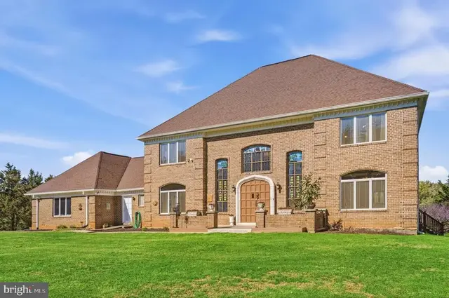 16170 Ed Warfield Road Rd, Woodbine
