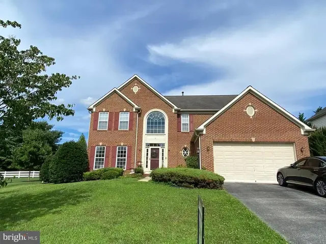 6 Hollow Creek Cir, Middletown