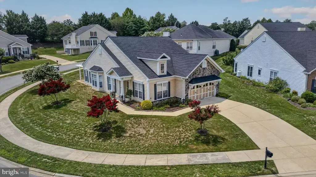 131 Hawthorne Greene Cir, LA PLATA
