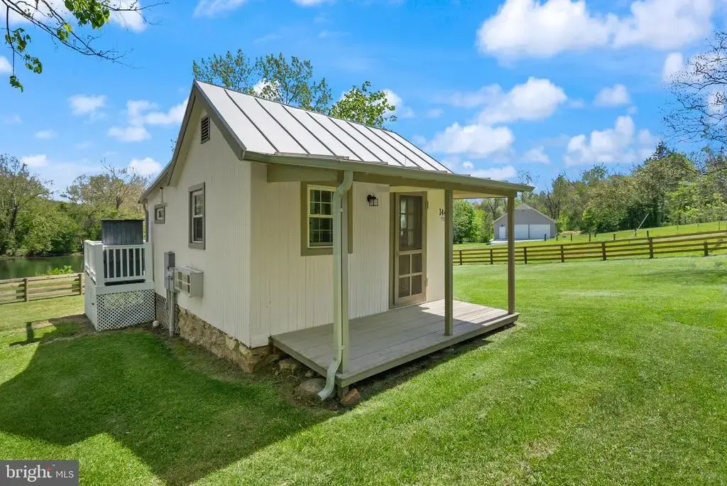 1449 Egypt Bend Rd, LURAY