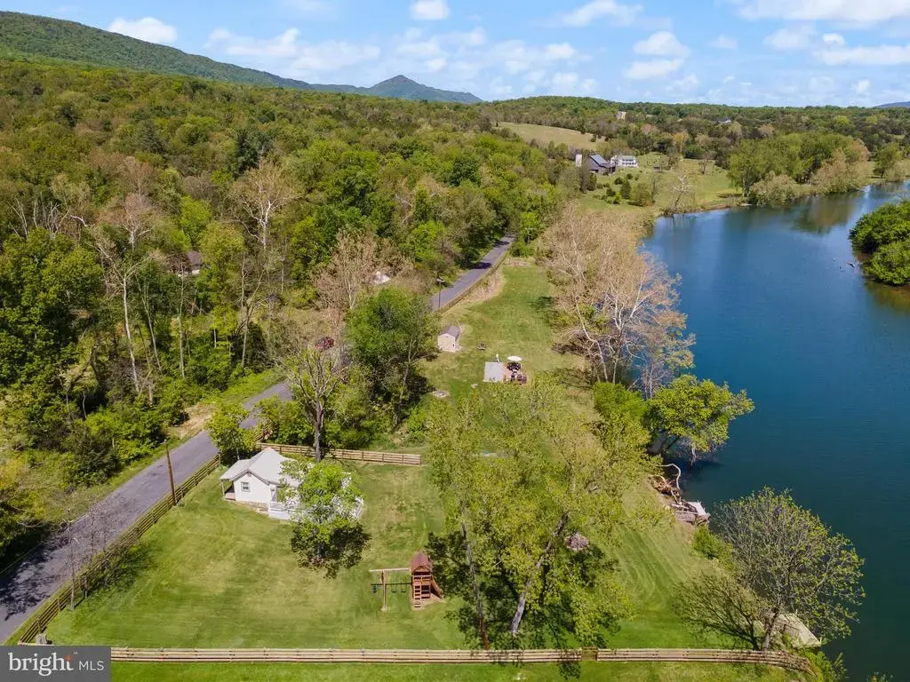 1449 Egypt Bend Rd, LURAY