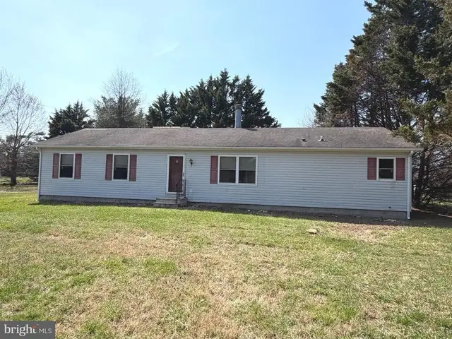 261 Andrews Lake Rd, Felton