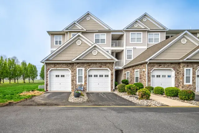 4101 Fullerton Ct #c, Milford
