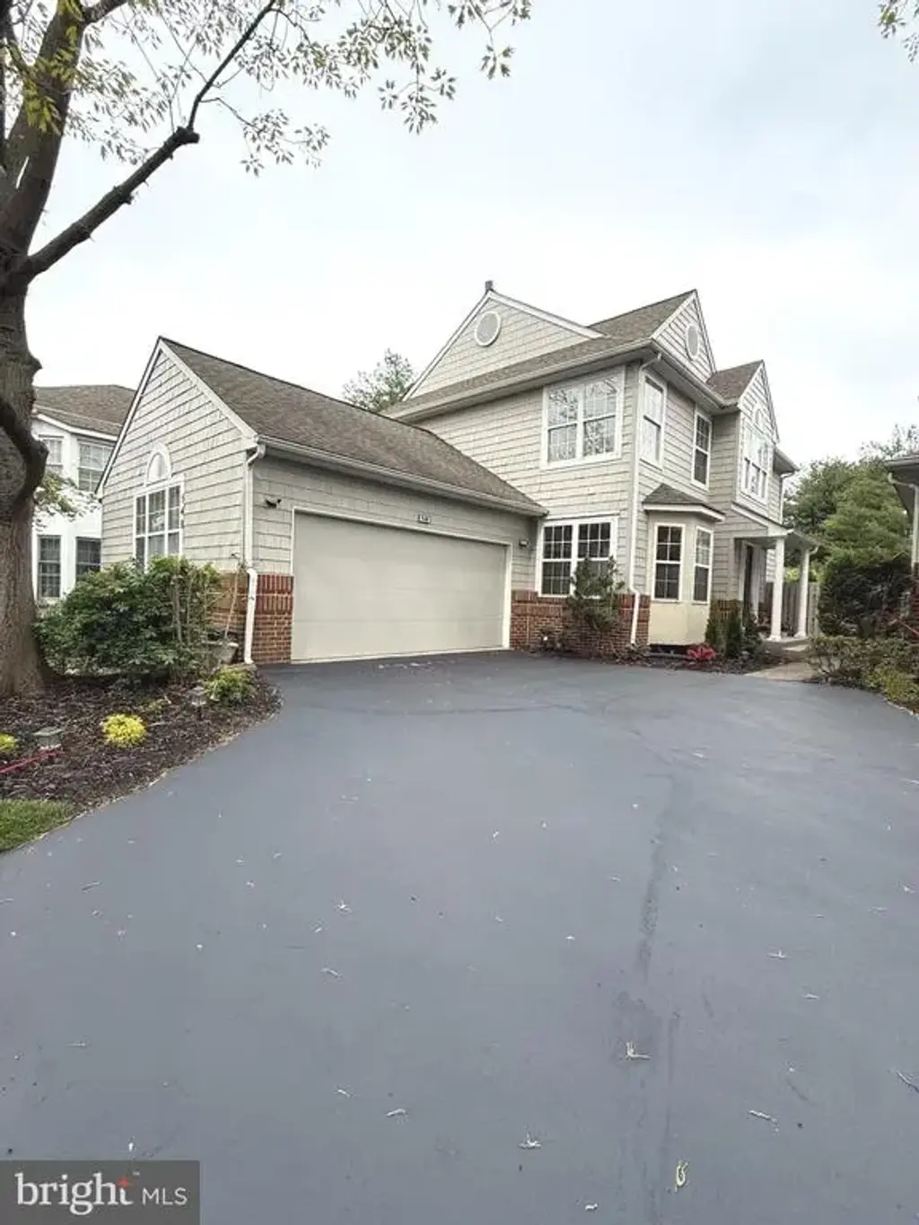 548 Palmer Farm Dr, YARDLEY