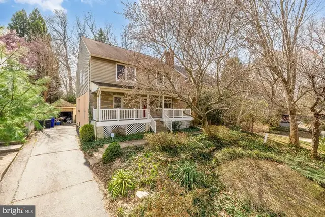 6112 Madawaska Rd, Bethesda
