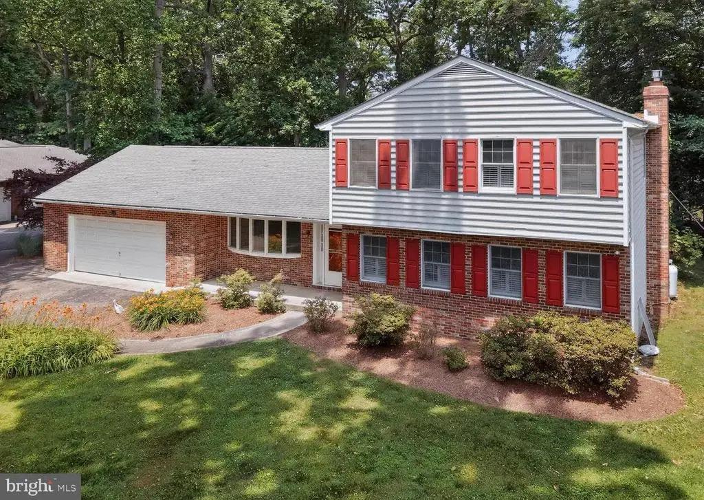 700 N Holly Dr, ANNAPOLIS