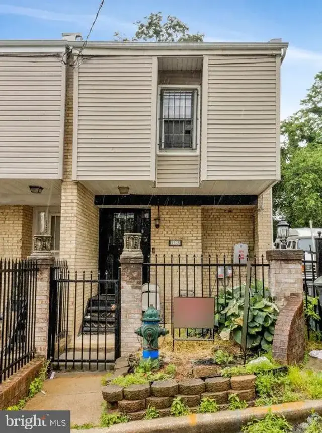 1726 Galen St Se, Washington