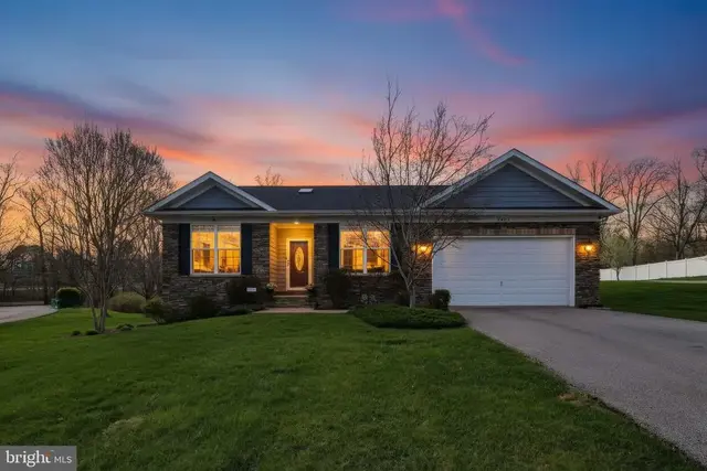 8951 Chapel Ave, Ellicott City