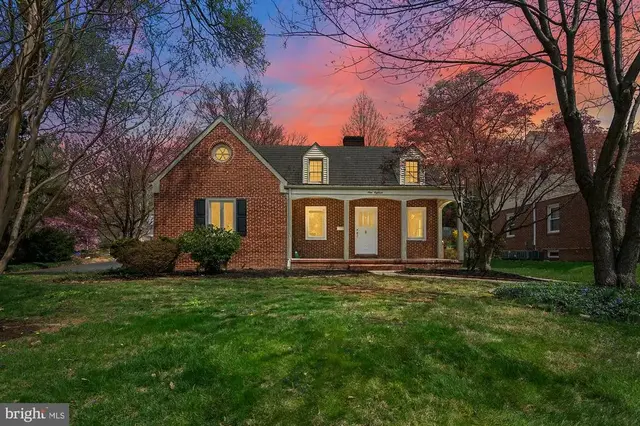 918 Weatherbee Rd, Baltimore