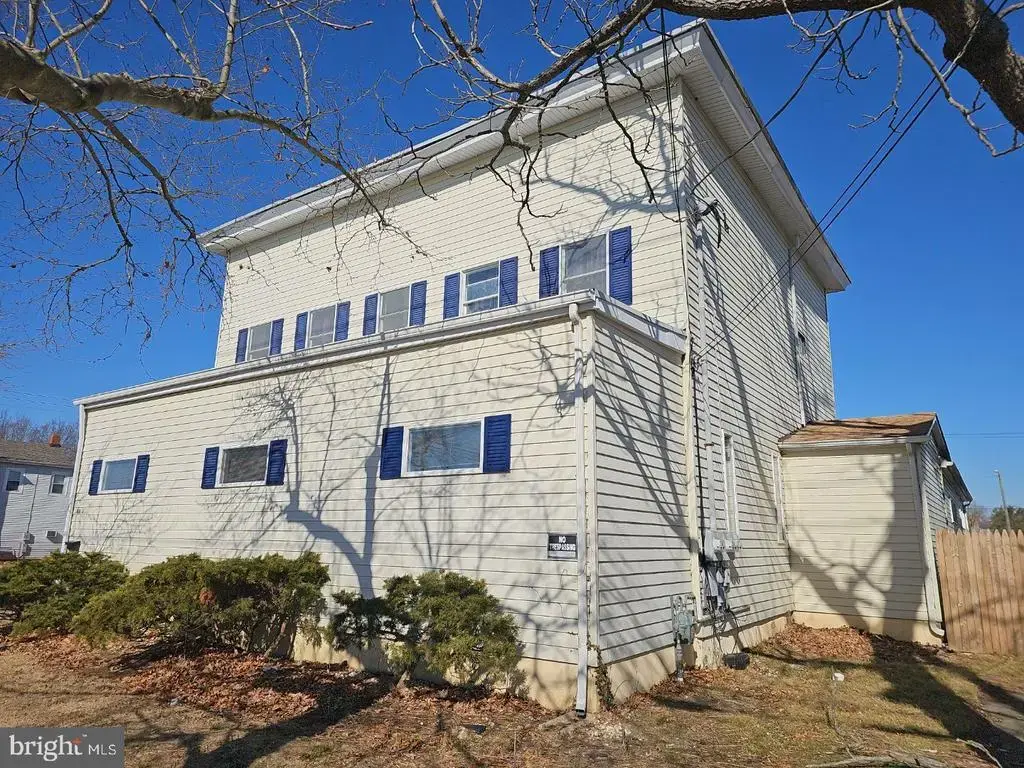 10 E Broad St, MILLVILLE