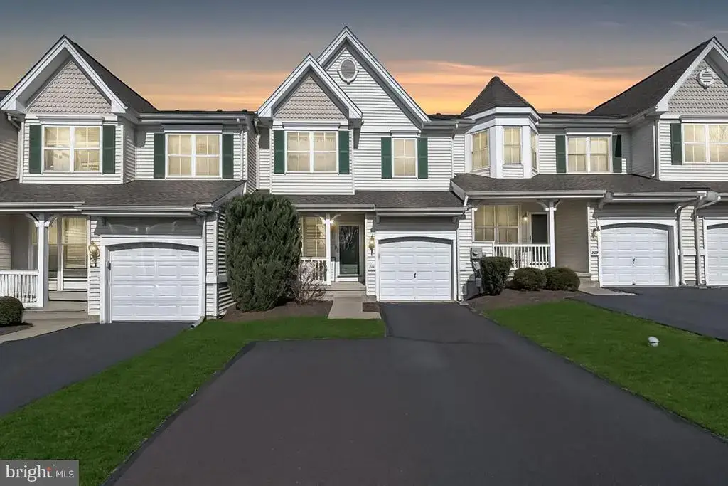 211 Barness Ln, CHALFONT