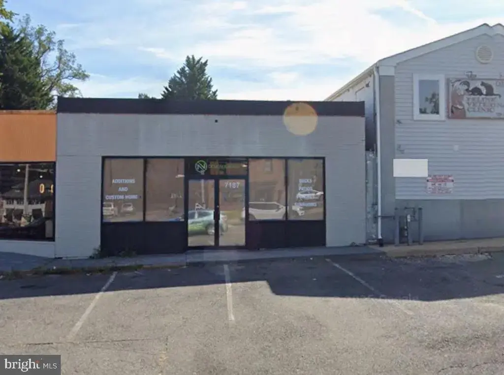 7187 Lee Hwy Rd, FALLS CHURCH