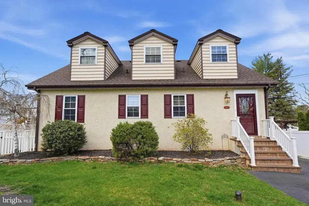 6270 Sterling Ave, BENSALEM