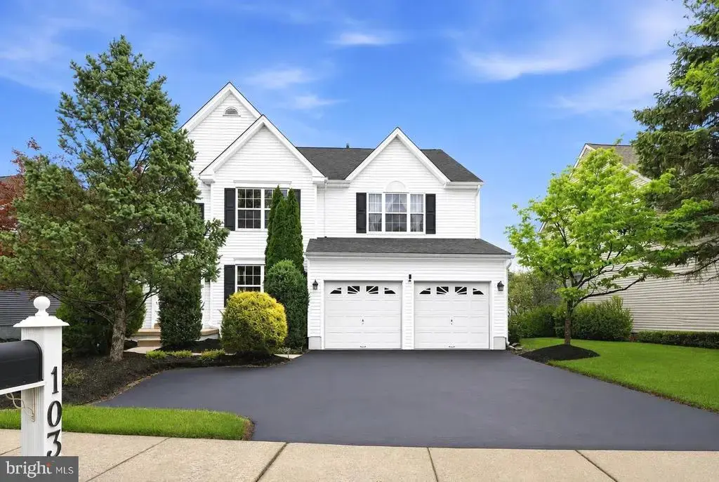 103 Hidden Ct, NEW HOPE