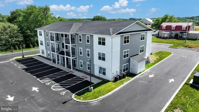 1000 Colby Ln #1102, Mohrsville