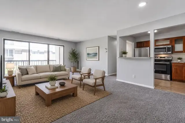 10122 Campus Way S #203-1a, Upper Marlboro
