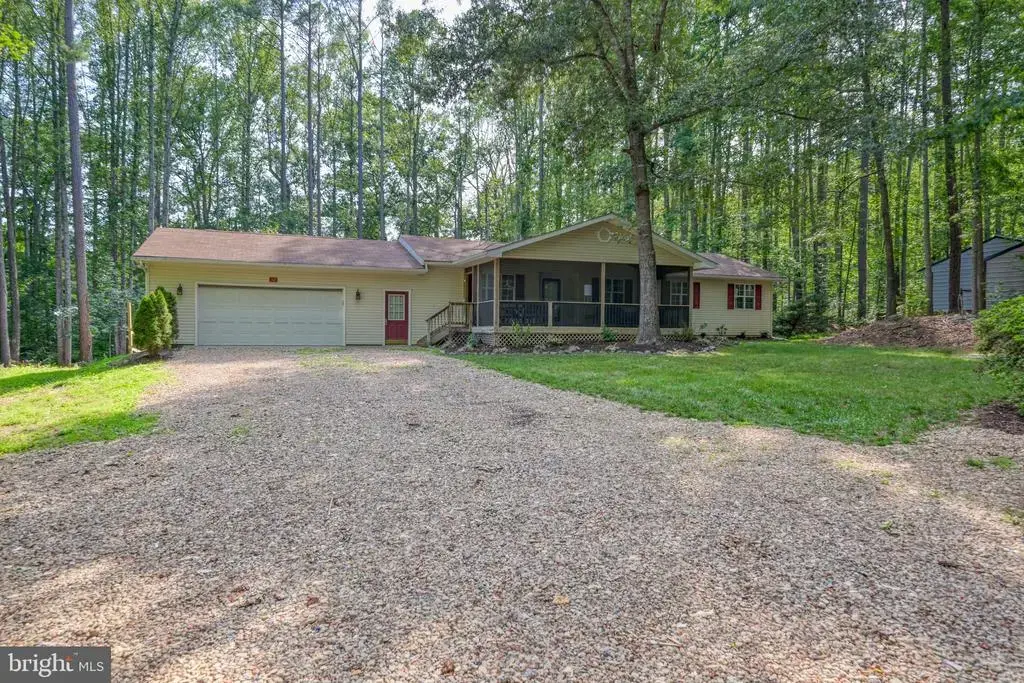 32 Miltons Ln, LOUISA