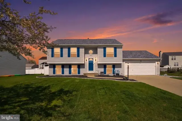 13 Marlin Ct, New Castle