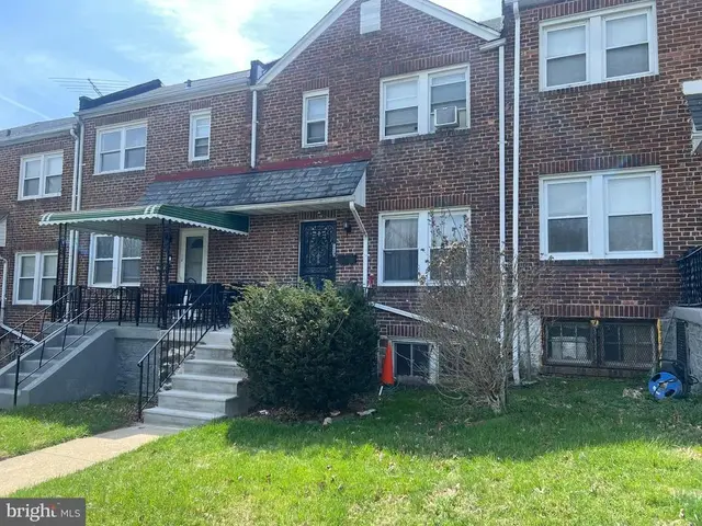 112 N Mount Olivet Ln, Baltimore
