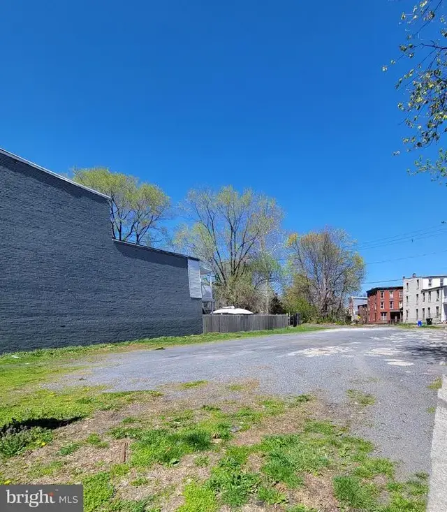 1154 & 1156 Derry St, Harrisburg