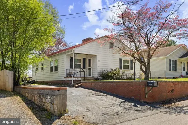 139 Straith St, Staunton