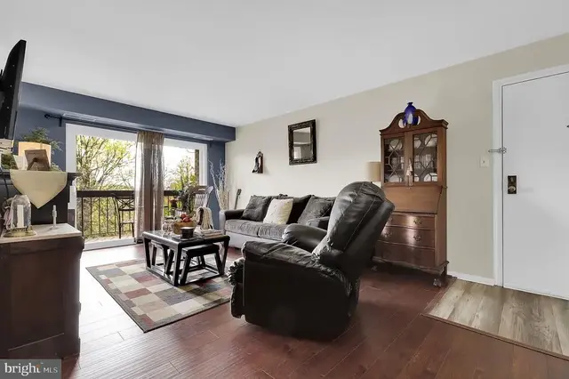 1 Summit Hill Ct #b-2, Catonsville