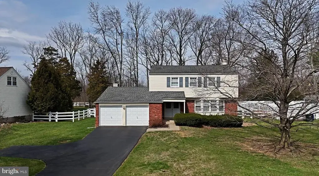 31 Farber Dr, CHALFONT