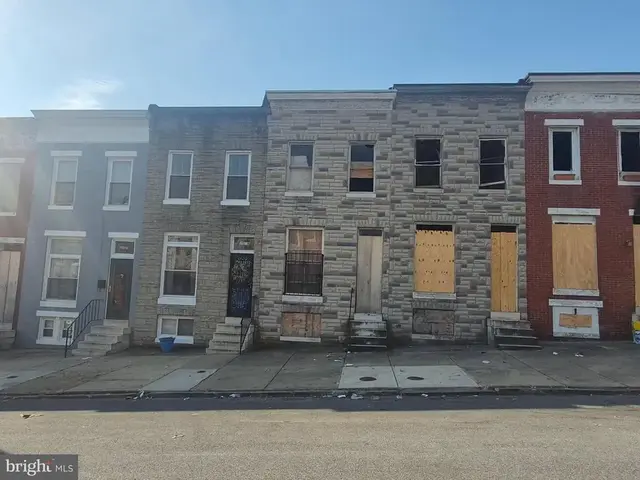 2521 Mchenry St, Baltimore