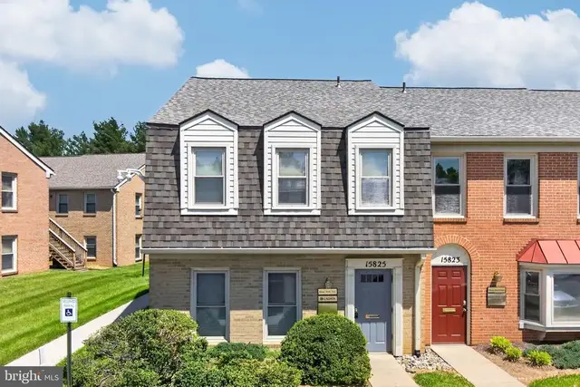 15825 Crabbs Branch Way #9-a, Rockville