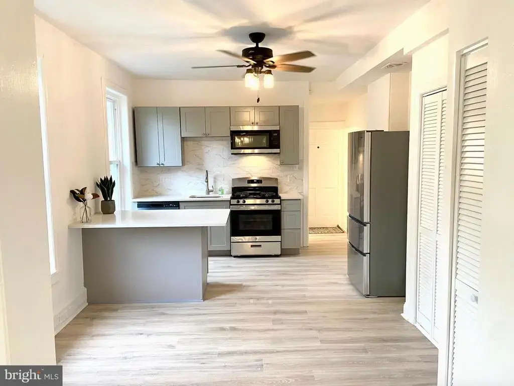 305 S Main St #3, PHOENIXVILLE